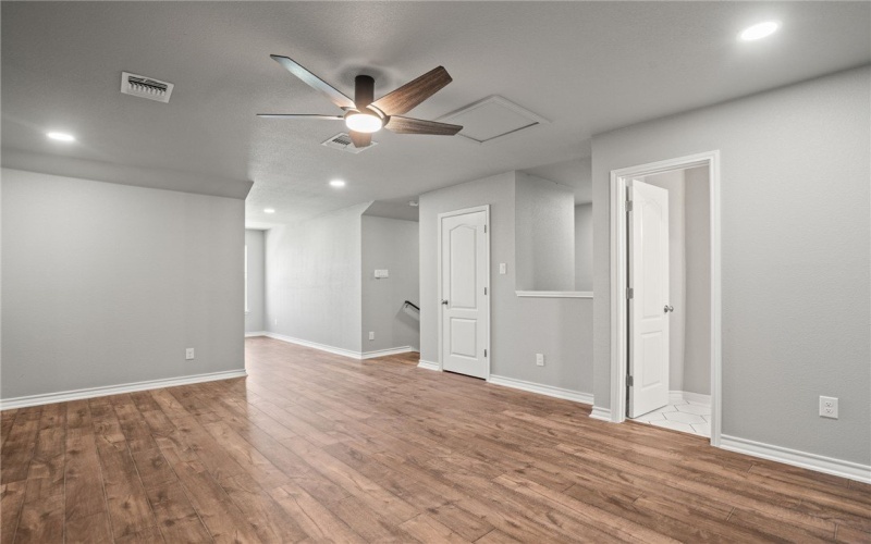 15217 Windward Drive unit: 402 #402, Corpus Christi, TX 78418, 4 Bedrooms Bedrooms, ,5 BathroomsBathrooms,Residential,For Sale,15217 Windward Drive unit: 402,0,469620