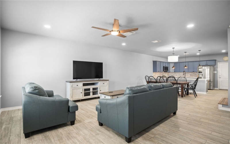 15217 Windward Drive unit: 401 #401, Corpus Christi, TX 78418, 4 Habitaciones Habitaciones , ,3 BañosBaños,Residential,En Venta,15217 Windward Drive unit: 401,0,469621