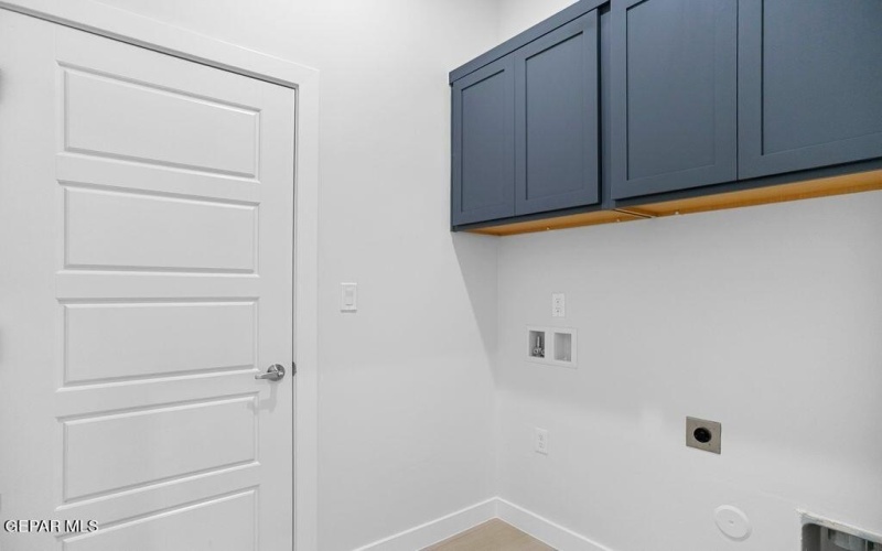 154 Dawson Street, Santa Teresa, NM 88008, 4 Bedrooms Bedrooms, ,2 BathroomsBathrooms,Residential,For Sale,154 Dawson Street,0,936357