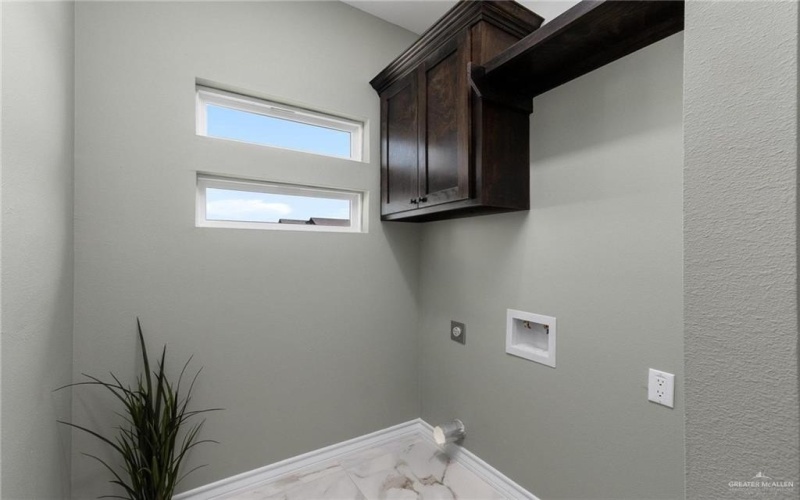 2320 Victoriano Street, Weslaco, TX 78596, 3 Bedrooms Bedrooms, ,2 BathroomsBathrooms,Residential,For Sale,2320 Victoriano Street,0,491894