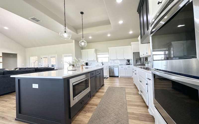 13625 N Fm 2378, Shallowater, TX 79363, 3 Bedrooms Bedrooms, ,2 BathroomsBathrooms,Residential,For Sale,13625 N Fm 2378,0,202560001