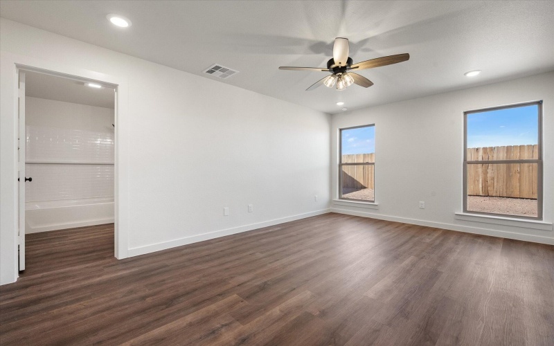 14004 Gary Avenue, Lubbock, TX 79423, 4 Bedrooms Bedrooms, ,2 BathroomsBathrooms,Residential,For Sale,14004 Gary Avenue,0,202600480