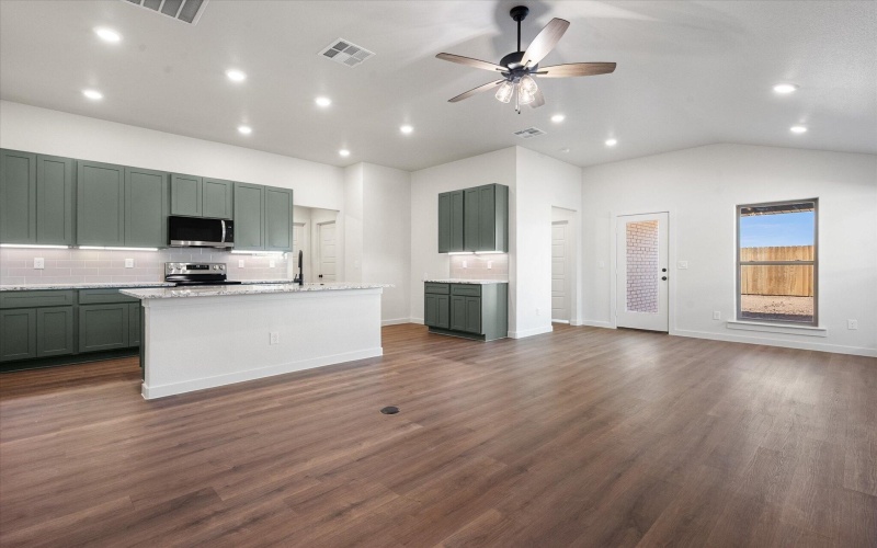 14004 Gary Avenue, Lubbock, TX 79423, 4 Bedrooms Bedrooms, ,2 BathroomsBathrooms,Residential,For Sale,14004 Gary Avenue,0,202600480