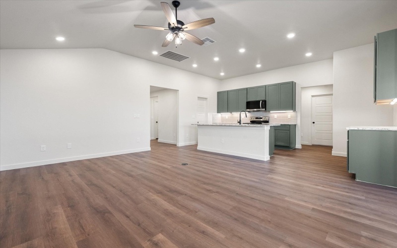 14004 Gary Avenue, Lubbock, TX 79423, 4 Bedrooms Bedrooms, ,2 BathroomsBathrooms,Residential,For Sale,14004 Gary Avenue,0,202600480