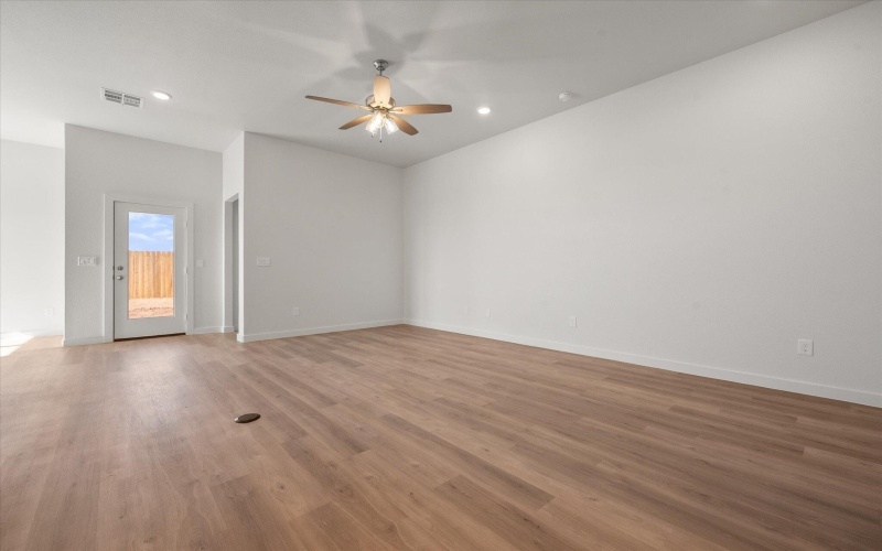 14006 Gary Avenue, Lubbock, TX 79423, 4 Bedrooms Bedrooms, ,2 BathroomsBathrooms,Residential,For Sale,14006 Gary Avenue,0,202600481