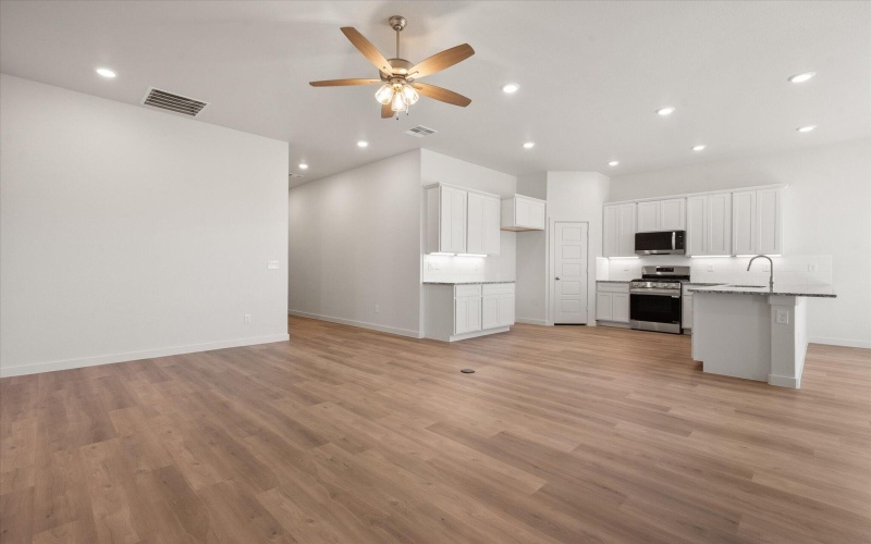 14006 Gary Avenue, Lubbock, TX 79423, 4 Bedrooms Bedrooms, ,2 BathroomsBathrooms,Residential,For Sale,14006 Gary Avenue,0,202600481