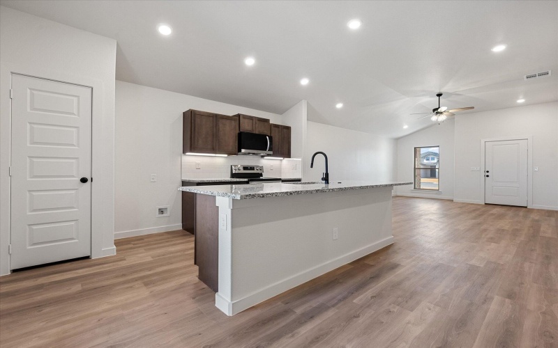 13819 Gary Avenue, Lubbock, TX 79423, 3 Bedrooms Bedrooms, ,2 BathroomsBathrooms,Residential,For Sale,13819 Gary Avenue,0,202600482