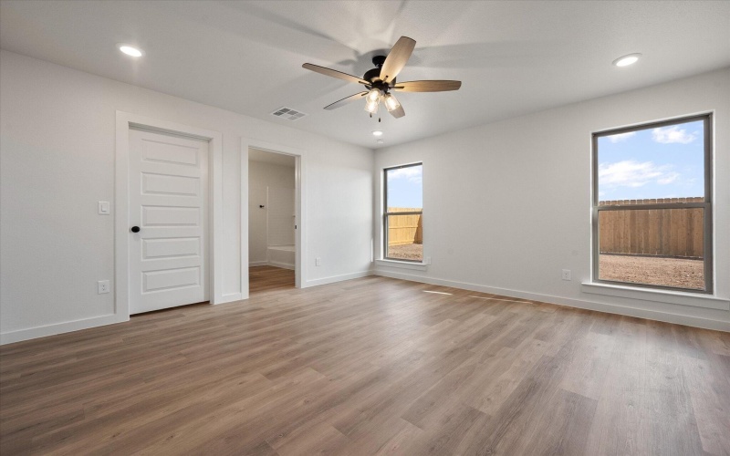 13819 Gary Avenue, Lubbock, TX 79423, 3 Bedrooms Bedrooms, ,2 BathroomsBathrooms,Residential,For Sale,13819 Gary Avenue,0,202600482