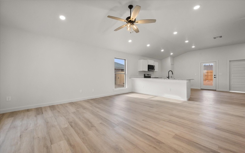 6308 Virginia Avenue, Lubbock, TX 79407, 3 Bedrooms Bedrooms, ,2 BathroomsBathrooms,Residential,For Sale,6308 Virginia Avenue,0,202600483