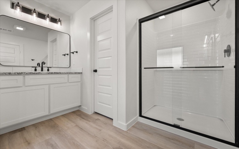 709 E 30th Street, Wolfforth, TX 79382, 4 Habitaciones Habitaciones , ,2 BañosBaños,Residential,En Venta,709 E 30th Street,0,202600485