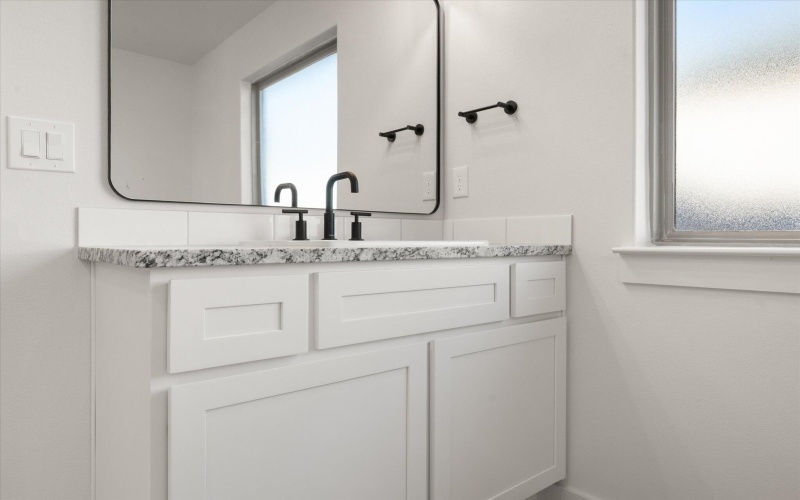 709 E 30th Street, Wolfforth, TX 79382, 4 Habitaciones Habitaciones , ,2 BañosBaños,Residential,En Venta,709 E 30th Street,0,202600485