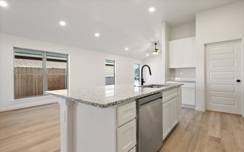 2413 Aberdeen Avenue, Wolfforth, TX 79382, 4 Bedrooms Bedrooms, ,2 BathroomsBathrooms,Residential,For Sale,2413 Aberdeen Avenue,0,202600486