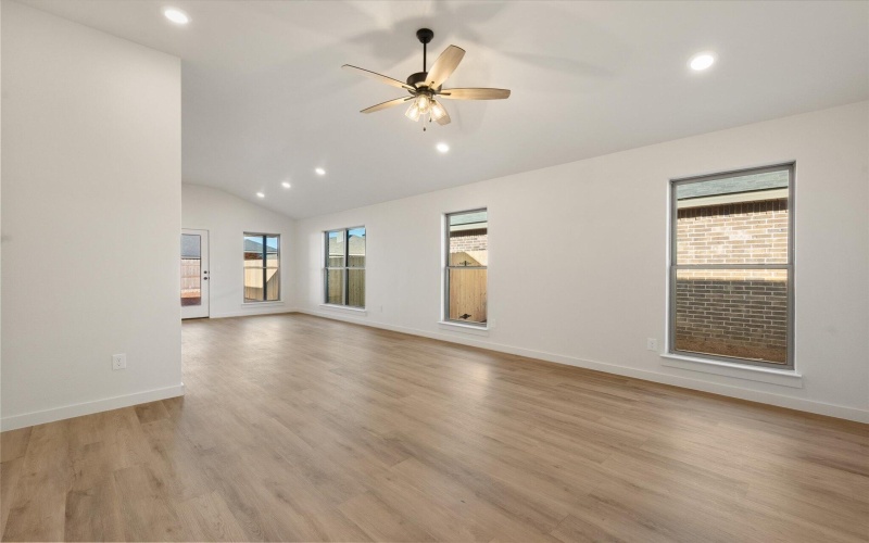 2413 Aberdeen Avenue, Wolfforth, TX 79382, 4 Bedrooms Bedrooms, ,2 BathroomsBathrooms,Residential,For Sale,2413 Aberdeen Avenue,0,202600486