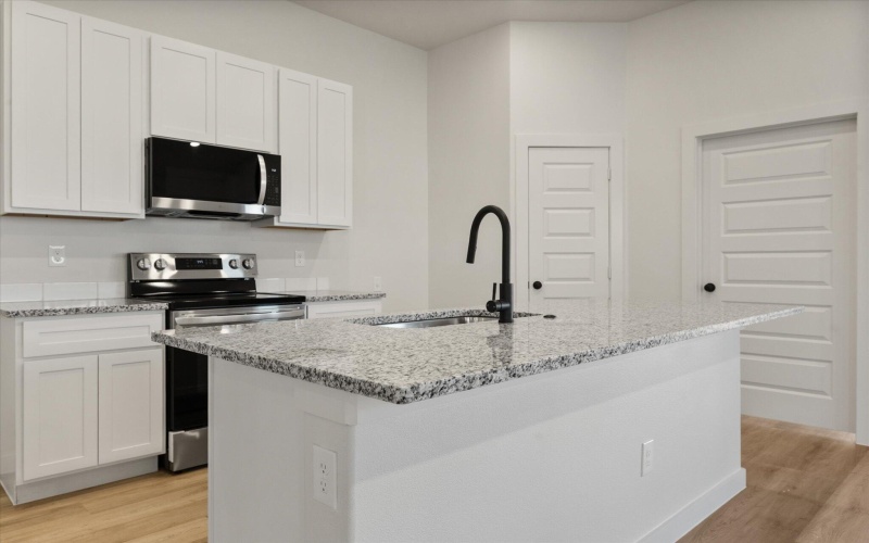 2413 Aberdeen Avenue, Wolfforth, TX 79382, 4 Bedrooms Bedrooms, ,2 BathroomsBathrooms,Residential,For Sale,2413 Aberdeen Avenue,0,202600486