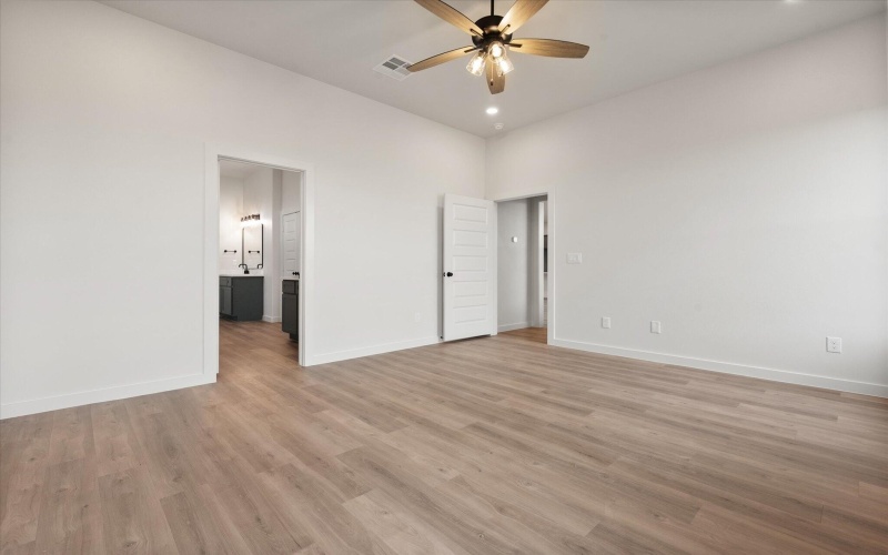 2901 Tractor Avenue, Wolfforth, TX 79382, 4 Bedrooms Bedrooms, ,3 BathroomsBathrooms,Residential,For Sale,2901 Tractor Avenue,0,202600513