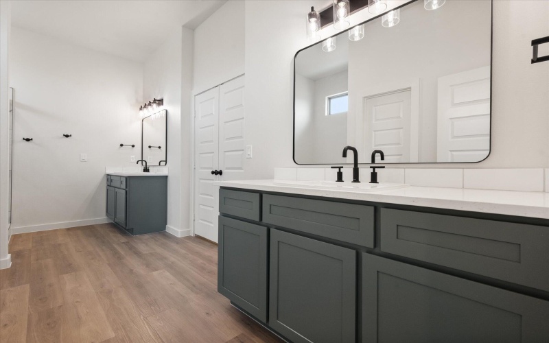 2901 Tractor Avenue, Wolfforth, TX 79382, 4 Bedrooms Bedrooms, ,3 BathroomsBathrooms,Residential,For Sale,2901 Tractor Avenue,0,202600513