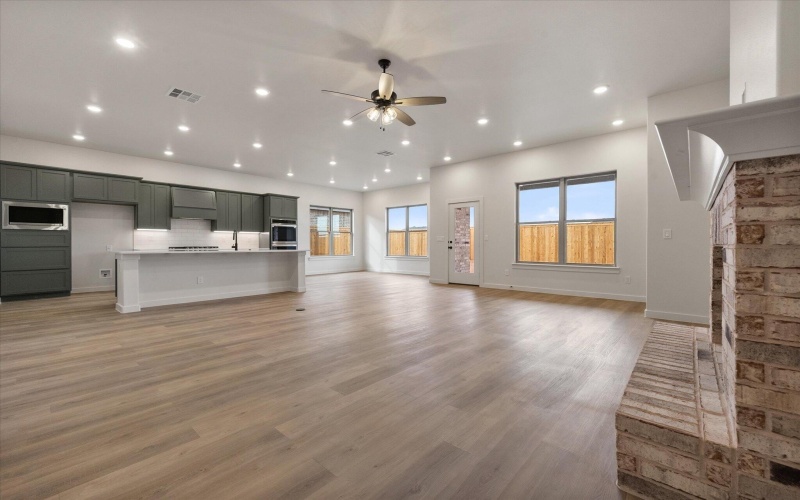 2901 Tractor Avenue, Wolfforth, TX 79382, 4 Bedrooms Bedrooms, ,3 BathroomsBathrooms,Residential,For Sale,2901 Tractor Avenue,0,202600513