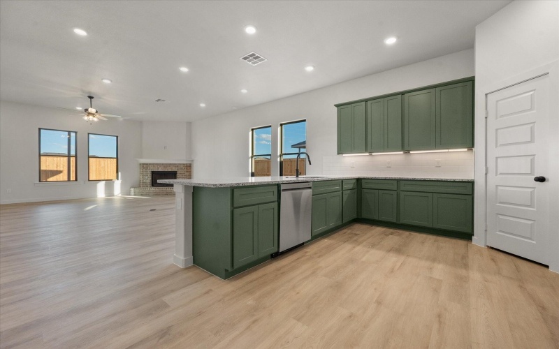 5307 Remington Avenue, Lubbock, TX 79407, 3 Bedrooms Bedrooms, ,2 BathroomsBathrooms,Residential,For Sale,5307 Remington Avenue,0,202600516