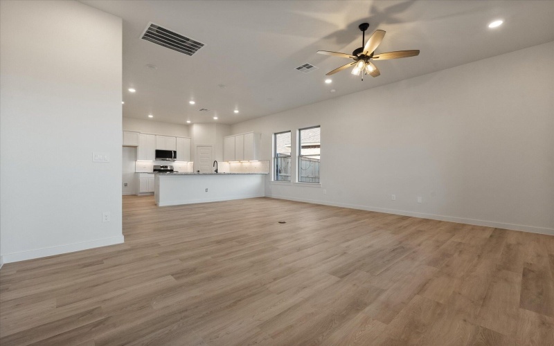 5309 Remington Avenue, Lubbock, TX 79407, 3 Habitaciones Habitaciones , ,2 BañosBaños,Residential,En Venta,5309 Remington Avenue,0,202600517