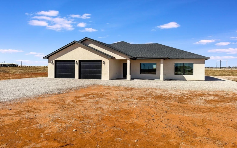 1406 Private Rd 300K, Seminole, TX 79360, 3 Bedrooms Bedrooms, ,2 BathroomsBathrooms,Residential,For Sale,1406 Private Rd 300K,0,202600552