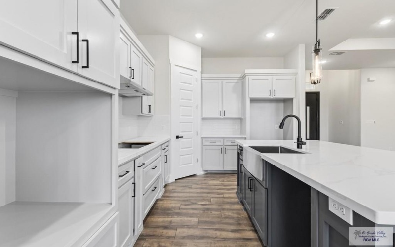 3601 MATTIE LN, HARLINGEN, TX 78550, 4 Bedrooms Bedrooms, ,2 BathroomsBathrooms,Residential,For Sale,3601 MATTIE LN,0,29771180