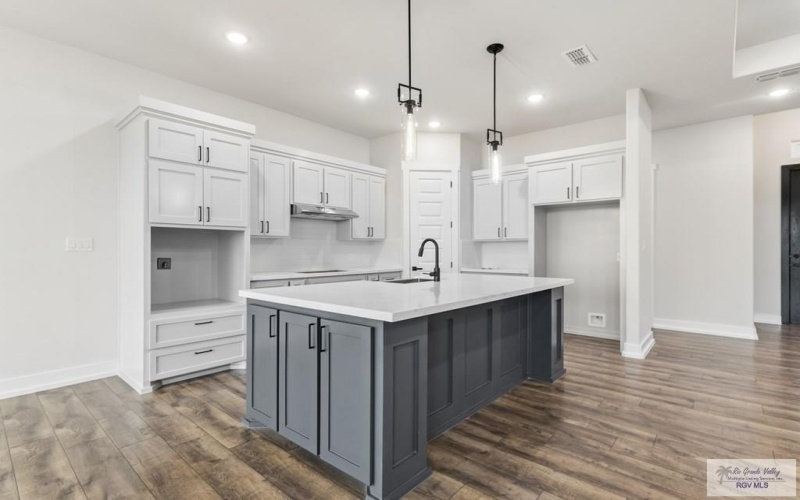 3601 MATTIE LN, HARLINGEN, TX 78550, 4 Bedrooms Bedrooms, ,2 BathroomsBathrooms,Residential,For Sale,3601 MATTIE LN,0,29771180