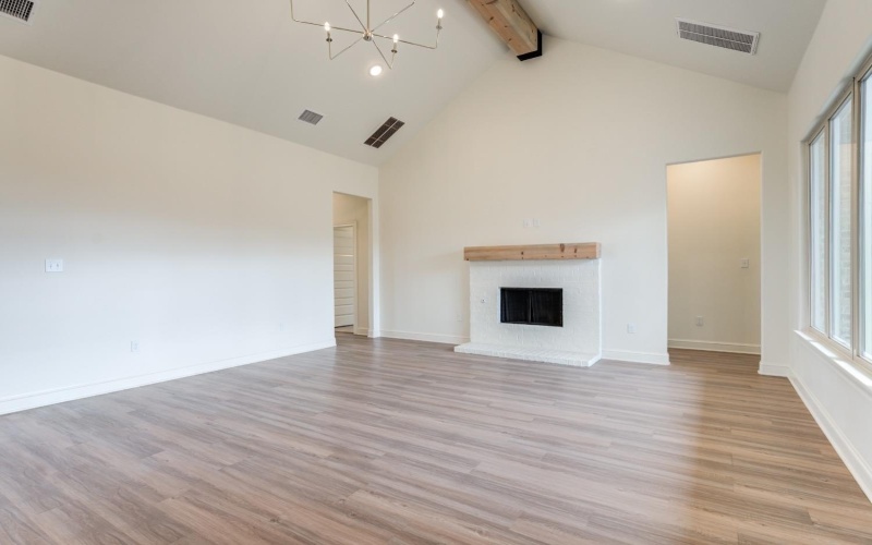 7615 52nd Street, Lubbock, TX 79407, 4 Habitaciones Habitaciones , ,3 BañosBaños,Residential,En Venta,7615 52nd Street,202552988