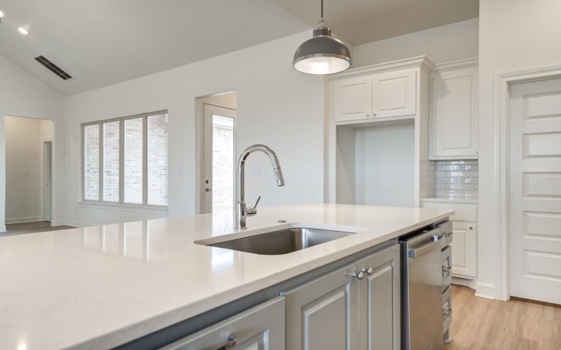 7615 52nd Street, Lubbock, TX 79407, 4 Habitaciones Habitaciones , ,3 BañosBaños,Residential,En Venta,7615 52nd Street,202552988