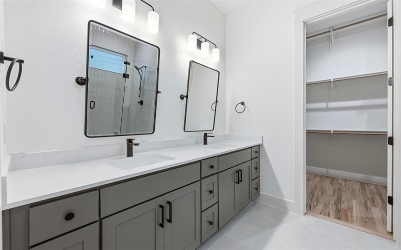 321 Garrett Way, Midlothian, TX 76065, 3 Bedrooms Bedrooms, ,2 BathroomsBathrooms,Residential,For Sale,321 Garrett Way,0,21102295