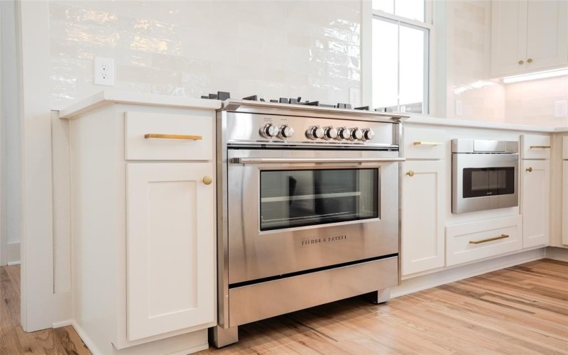 321 Garrett Way, Midlothian, TX 76065, 3 Bedrooms Bedrooms, ,2 BathroomsBathrooms,Residential,For Sale,321 Garrett Way,0,21102295