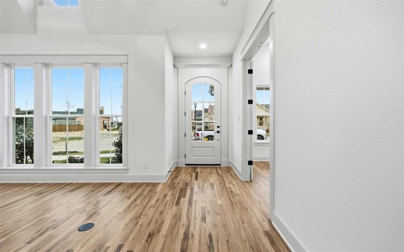 321 Garrett Way, Midlothian, TX 76065, 3 Bedrooms Bedrooms, ,2 BathroomsBathrooms,Residential,For Sale,321 Garrett Way,0,21102295