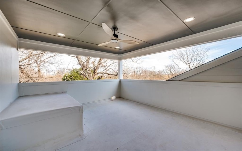 407 Bobbie Street, Dallas, TX 75203, 4 Bedrooms Bedrooms, ,3 BathroomsBathrooms,Residential,For Sale,407 Bobbie Street,0,21127699