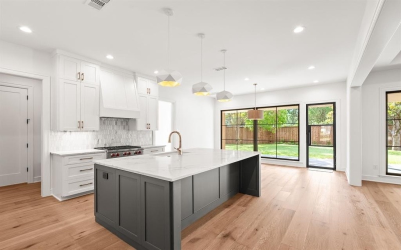 1211 Seminole Drive, Richardson, TX 75080, 5 Bedrooms Bedrooms, ,7 BathroomsBathrooms,Residential,For Sale,1211 Seminole Drive,0,21151020