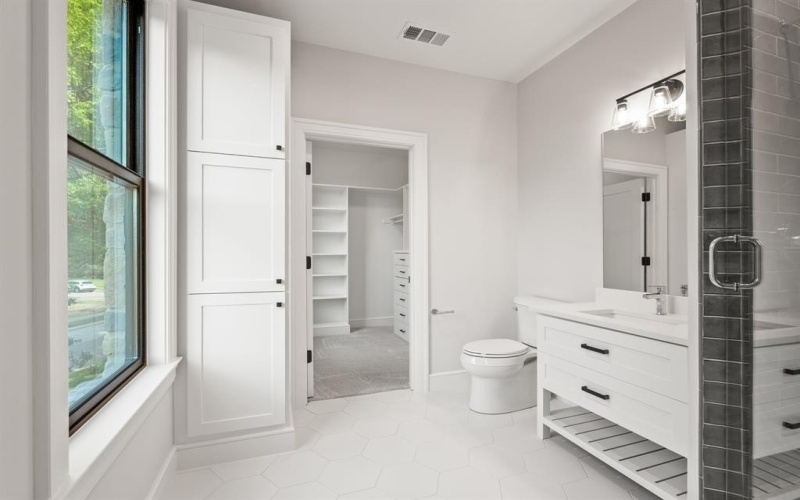 1211 Seminole Drive, Richardson, TX 75080, 5 Bedrooms Bedrooms, ,7 BathroomsBathrooms,Residential,For Sale,1211 Seminole Drive,0,21151020