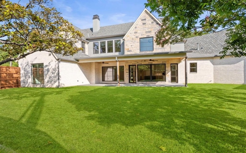 1211 Seminole Drive, Richardson, TX 75080, 5 Bedrooms Bedrooms, ,7 BathroomsBathrooms,Residential,For Sale,1211 Seminole Drive,0,21151020