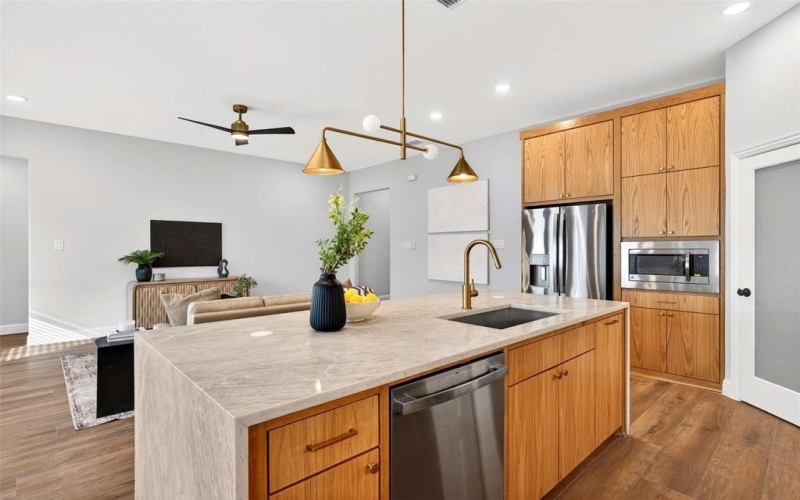 1402 Strickland Street, Dallas, TX 75216, 4 Bedrooms Bedrooms, ,2 BathroomsBathrooms,Residential,For Sale,1402 Strickland Street,0,21151136