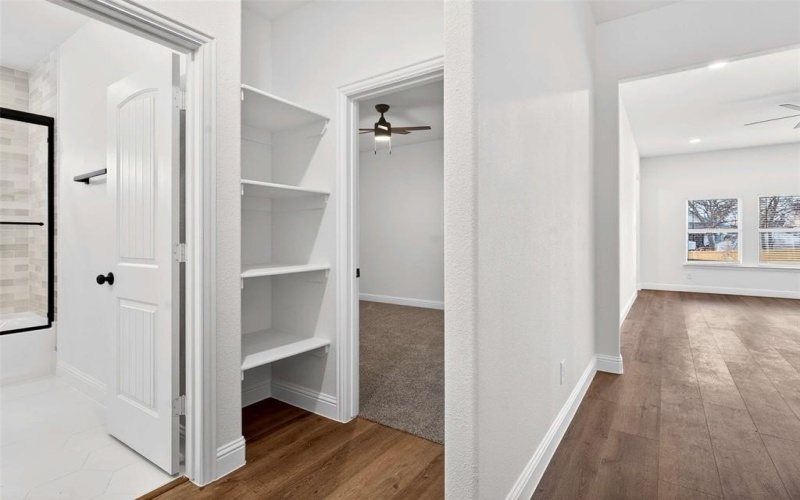 1404 Strickland Street, Dallas, TX 75216, 4 Bedrooms Bedrooms, ,2 BathroomsBathrooms,Residential,For Sale,1404 Strickland Street,0,21151145