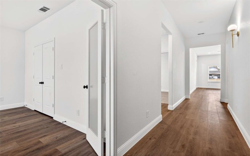 1404 Strickland Street, Dallas, TX 75216, 4 Bedrooms Bedrooms, ,2 BathroomsBathrooms,Residential,For Sale,1404 Strickland Street,0,21151145