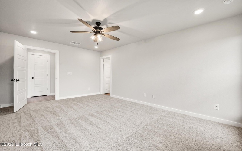 8612 29th Street, Lubbock, TX 79407, 4 Bedrooms Bedrooms, ,2 BathroomsBathrooms,Residential,For Sale,8612 29th Street,202554036