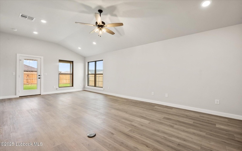 8612 29th Street, Lubbock, TX 79407, 4 Bedrooms Bedrooms, ,2 BathroomsBathrooms,Residential,For Sale,8612 29th Street,202554036