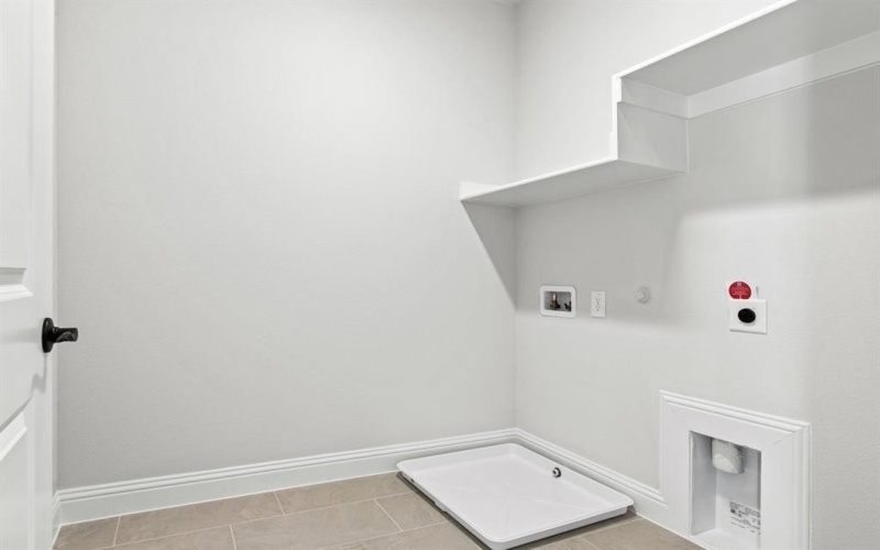 1204 Armstrong, The Colony, TX 75056, 3 Habitaciones Habitaciones , ,2 BañosBaños,Residential,En Venta,1204 Armstrong,0,21151198