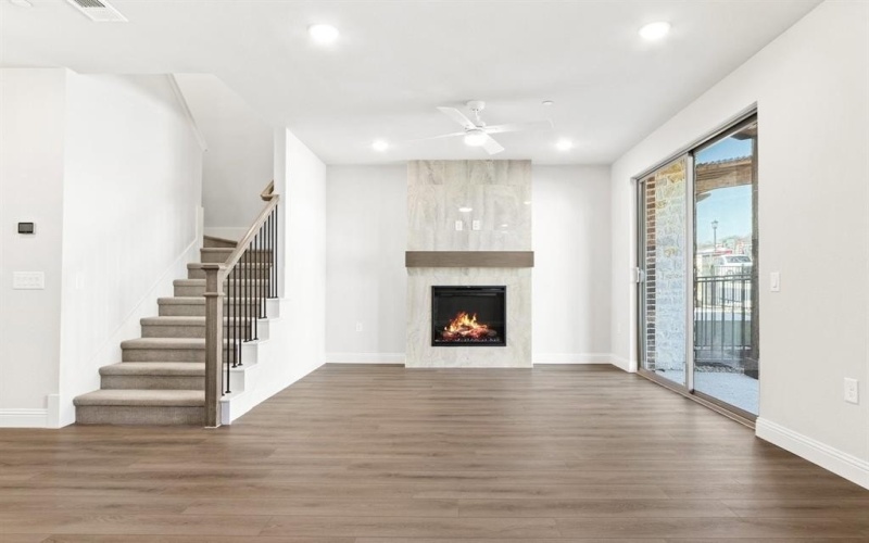 1204 Armstrong, The Colony, TX 75056, 3 Habitaciones Habitaciones , ,2 BañosBaños,Residential,En Venta,1204 Armstrong,0,21151198