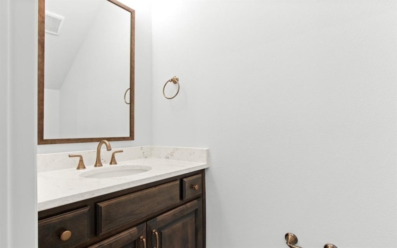 1208 Armstrong, The Colony, TX 75056, 3 Habitaciones Habitaciones , ,2 BañosBaños,Residential,En Venta,1208 Armstrong,0,21151228