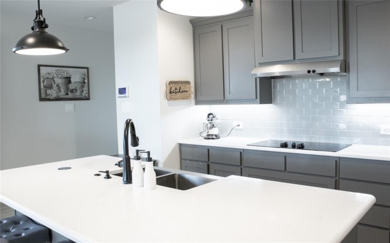 642 Sandiford Court, Mansfield, TX 76063, 3 Bedrooms Bedrooms, ,2 BathroomsBathrooms,Residential,For Sale,642 Sandiford Court,0,21151364