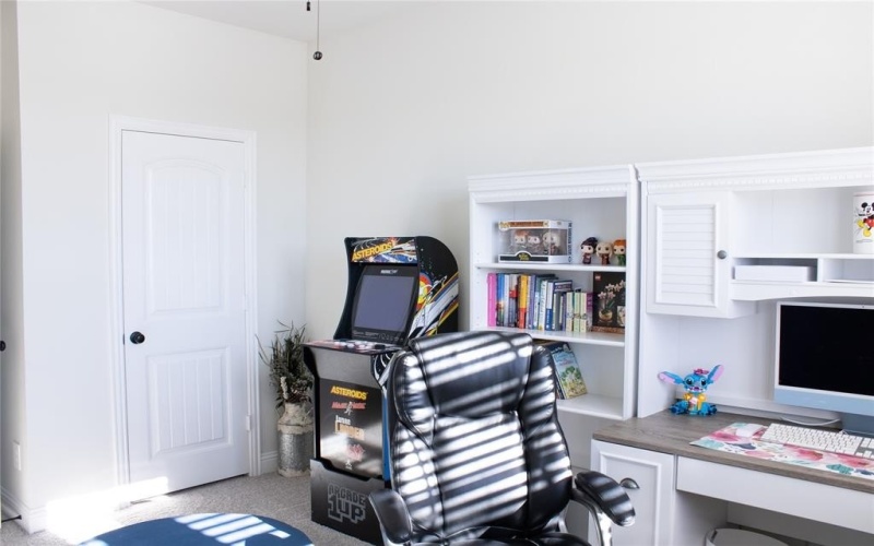 642 Sandiford Court, Mansfield, TX 76063, 3 Bedrooms Bedrooms, ,2 BathroomsBathrooms,Residential,For Sale,642 Sandiford Court,0,21151364