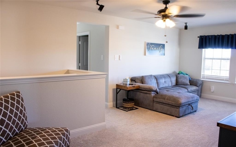 642 Sandiford Court, Mansfield, TX 76063, 3 Bedrooms Bedrooms, ,2 BathroomsBathrooms,Residential,For Sale,642 Sandiford Court,0,21151364