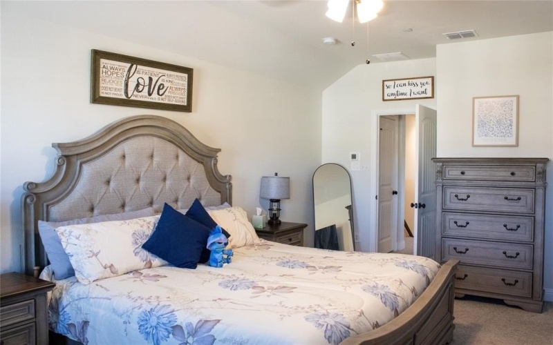 642 Sandiford Court, Mansfield, TX 76063, 3 Bedrooms Bedrooms, ,2 BathroomsBathrooms,Residential,For Sale,642 Sandiford Court,0,21151364