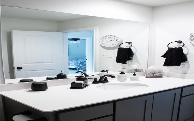 642 Sandiford Court, Mansfield, TX 76063, 3 Bedrooms Bedrooms, ,2 BathroomsBathrooms,Residential,For Sale,642 Sandiford Court,0,21151364