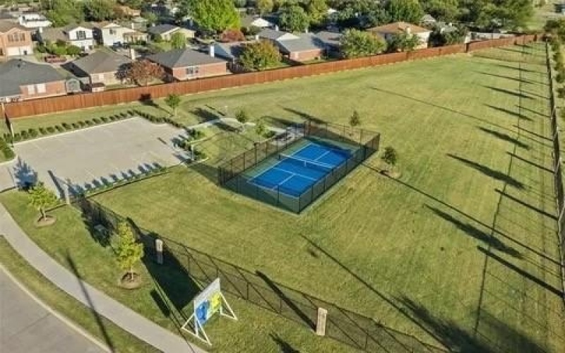 642 Sandiford Court, Mansfield, TX 76063, 3 Bedrooms Bedrooms, ,2 BathroomsBathrooms,Residential,For Sale,642 Sandiford Court,0,21151364