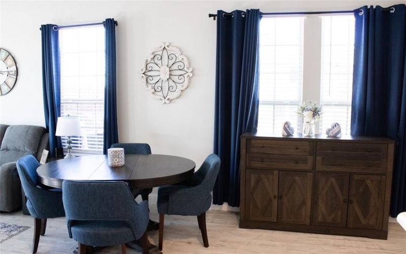 642 Sandiford Court, Mansfield, TX 76063, 3 Bedrooms Bedrooms, ,2 BathroomsBathrooms,Residential,For Sale,642 Sandiford Court,0,21151364